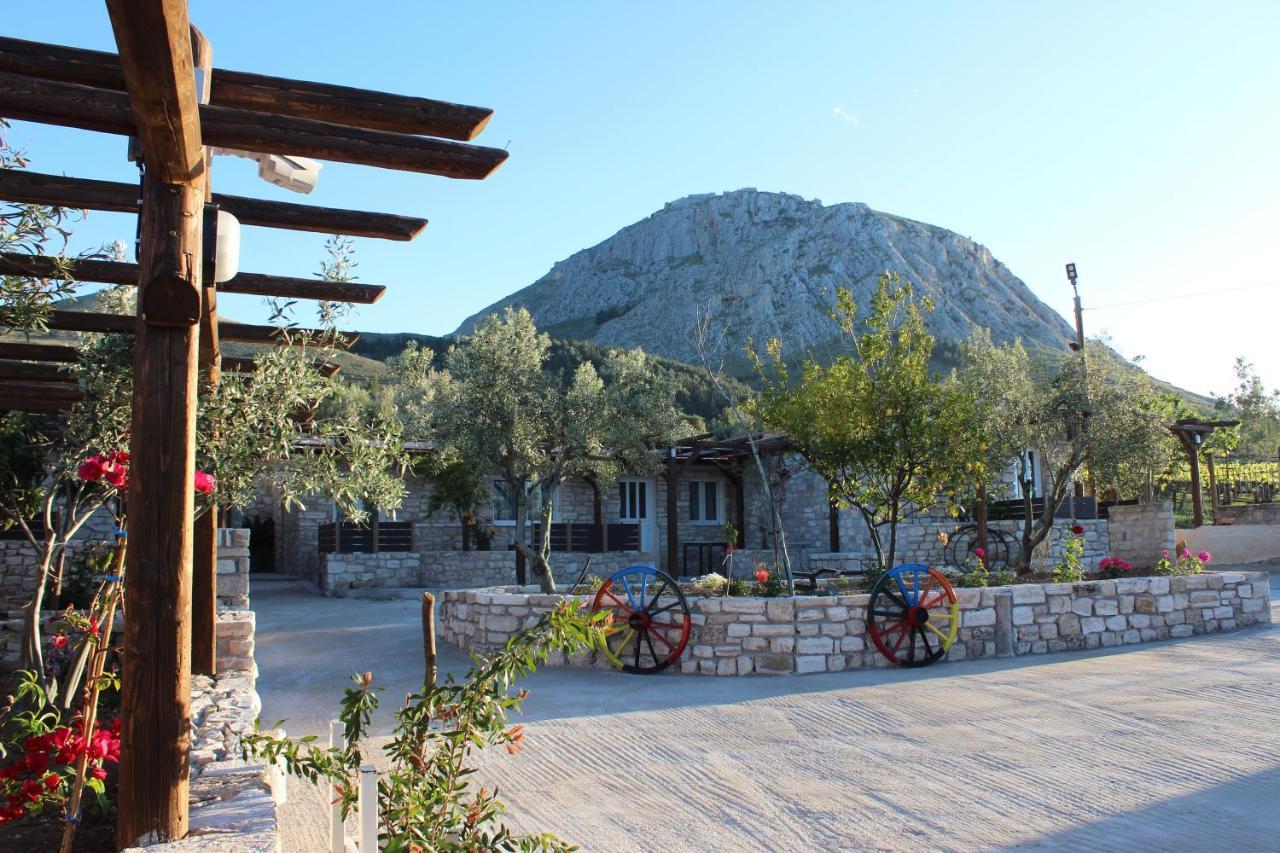 Acrocorinth Apartments מראה חיצוני תמונה