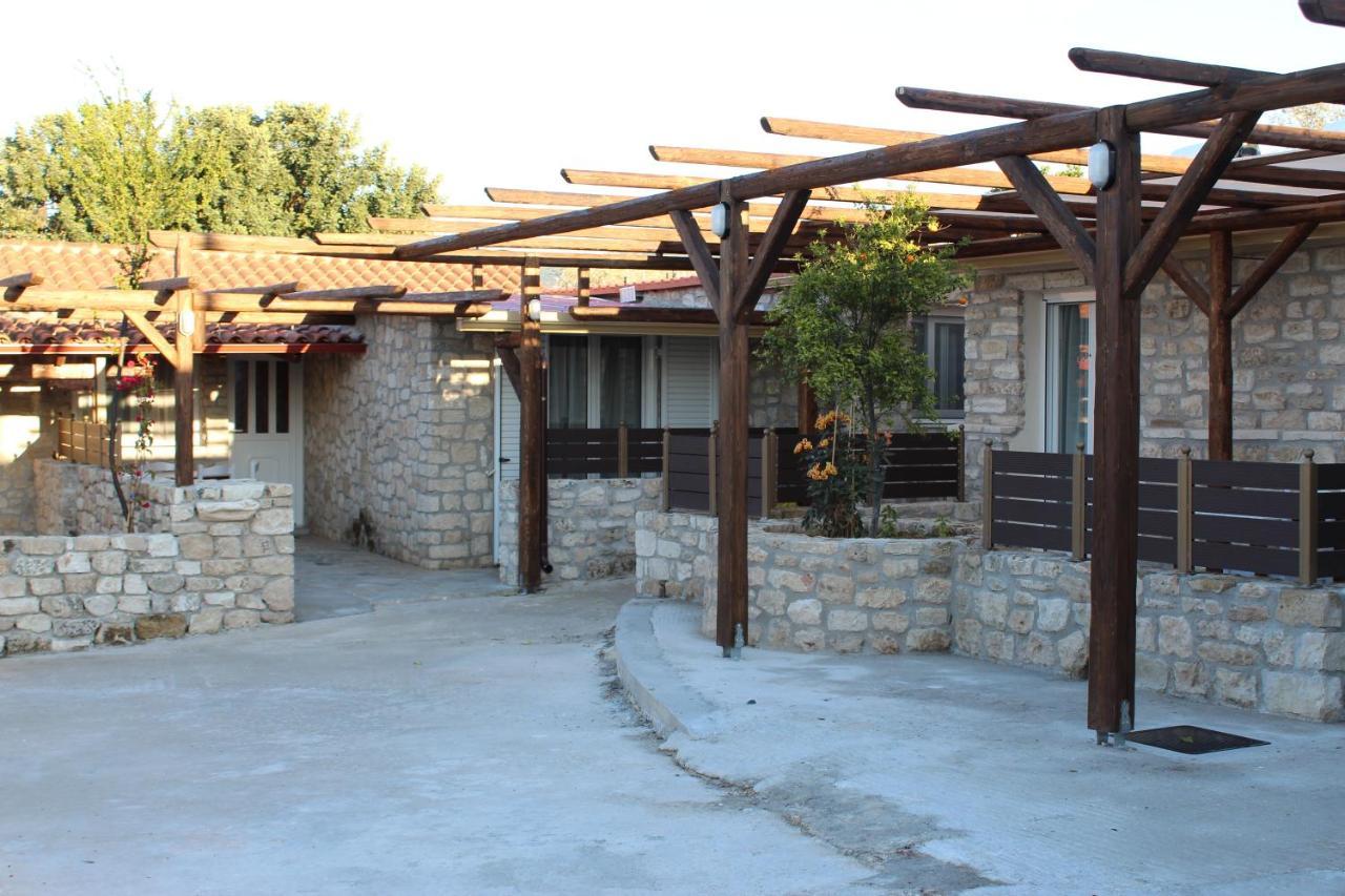 Acrocorinth Apartments מראה חיצוני תמונה