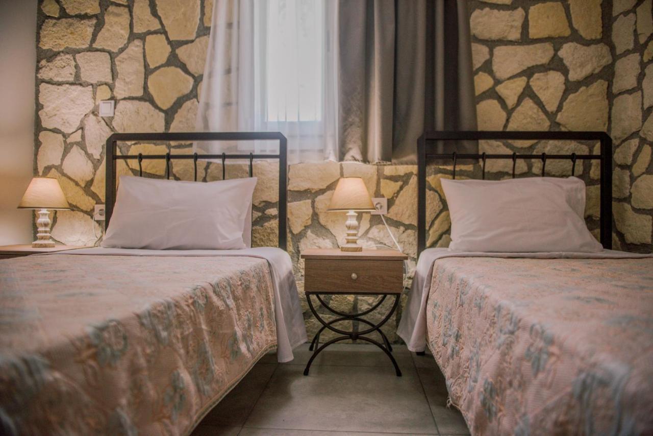 Acrocorinth Apartments מראה חיצוני תמונה