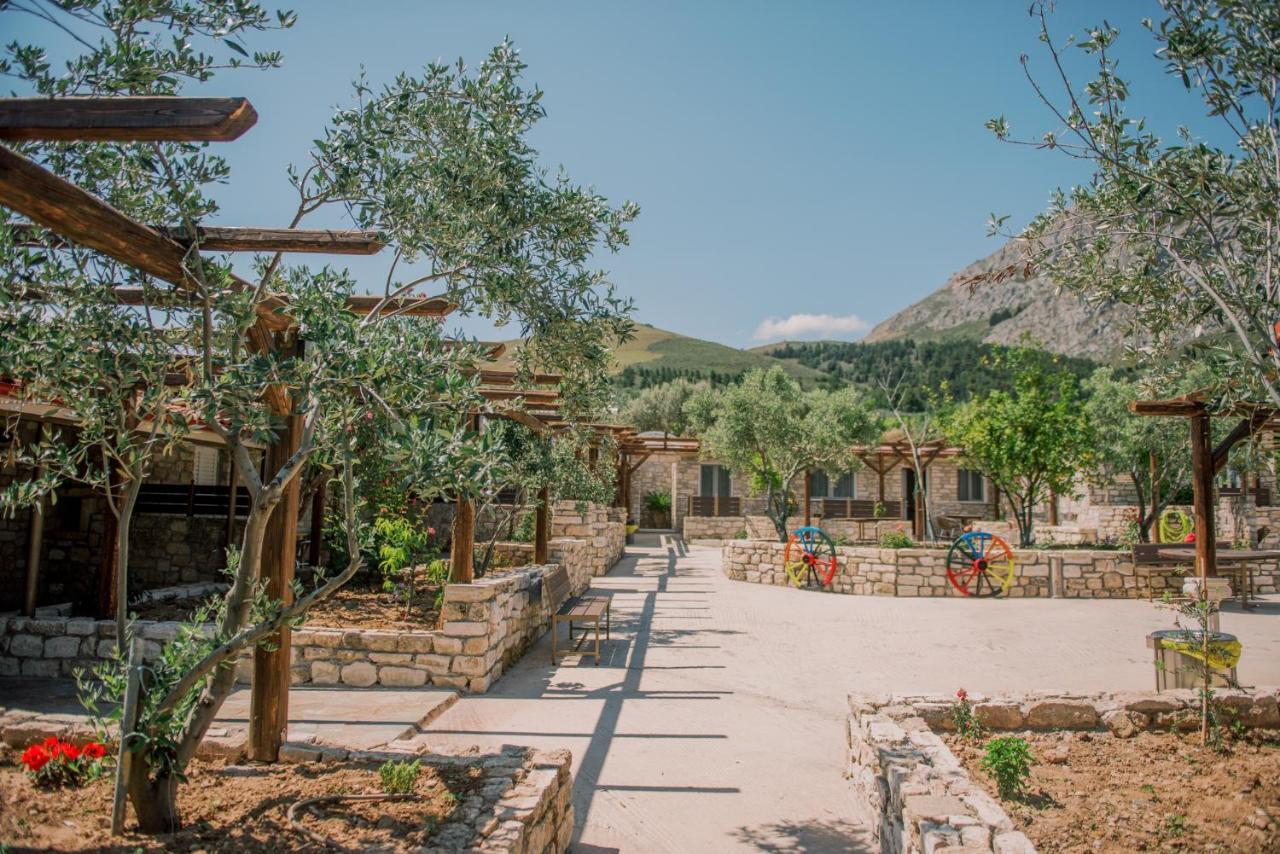 Acrocorinth Apartments מראה חיצוני תמונה