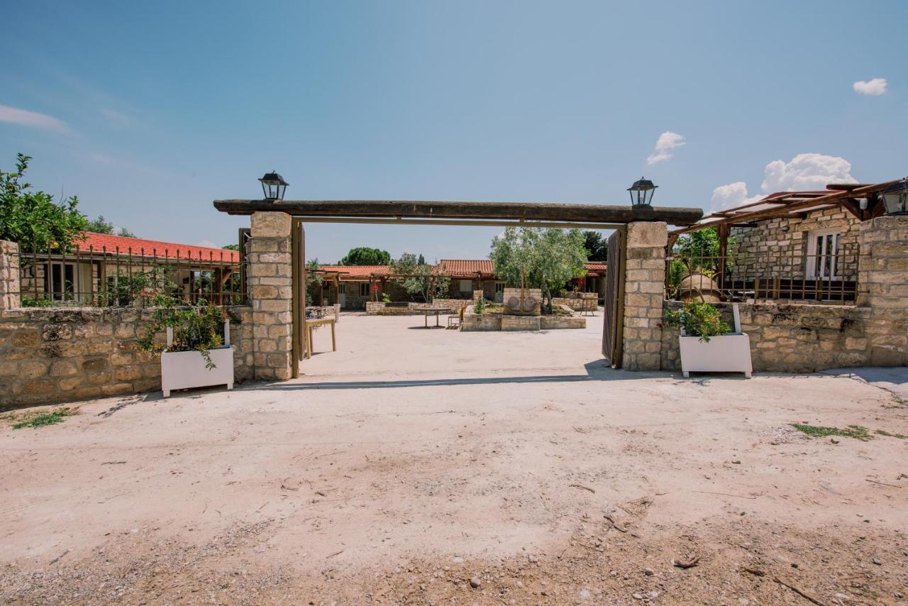Acrocorinth Apartments מראה חיצוני תמונה