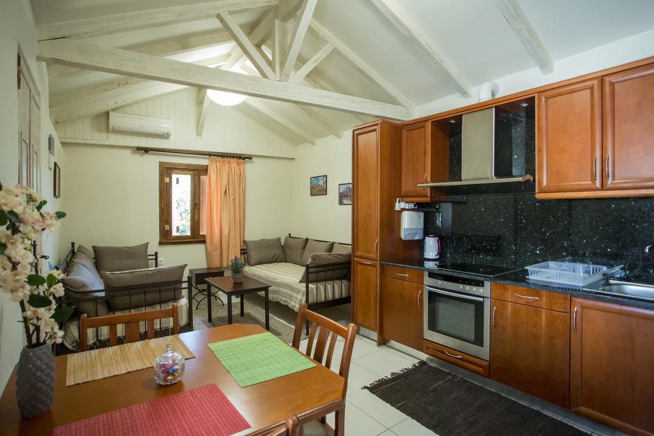 Acrocorinth Apartments מראה חיצוני תמונה